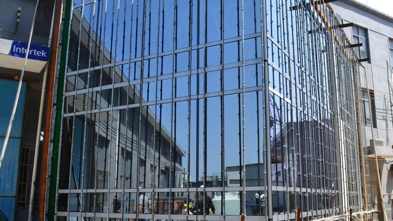 系统门窗代理之路：如何构建专业与信任的桥梁**